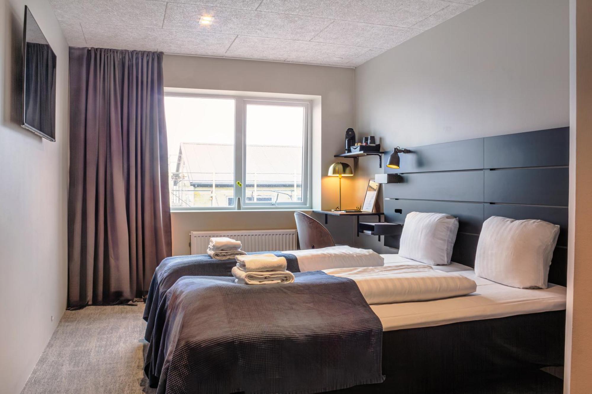 Hotel Djurhuus Tórshavn Habitación foto